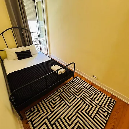 Luxury In Next Station Hostel