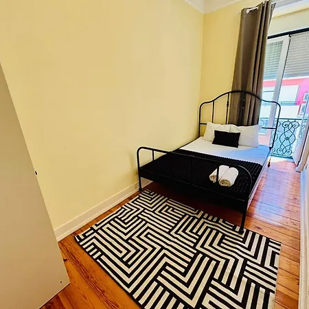 Luxury In Next Station ホステル *